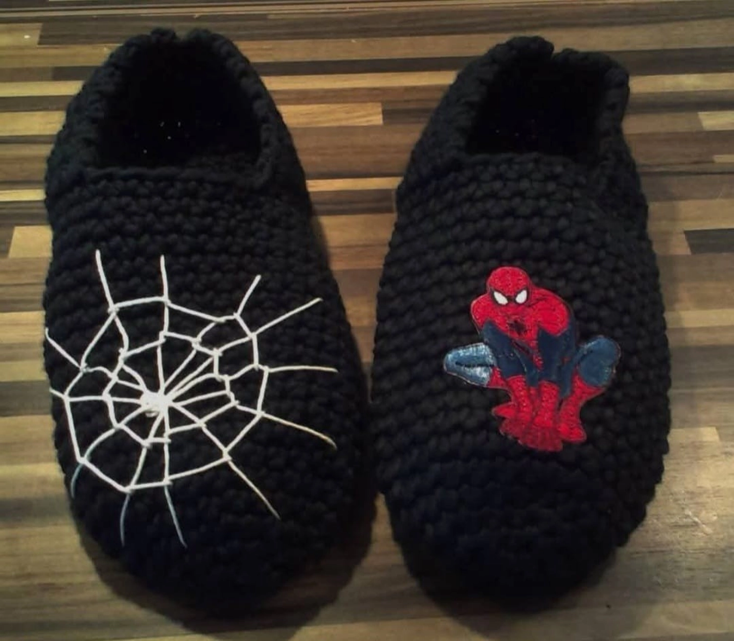 Christine E. Birndorfer - Kreativität, Handwerk & regionale Kunst - handgemachte Socken